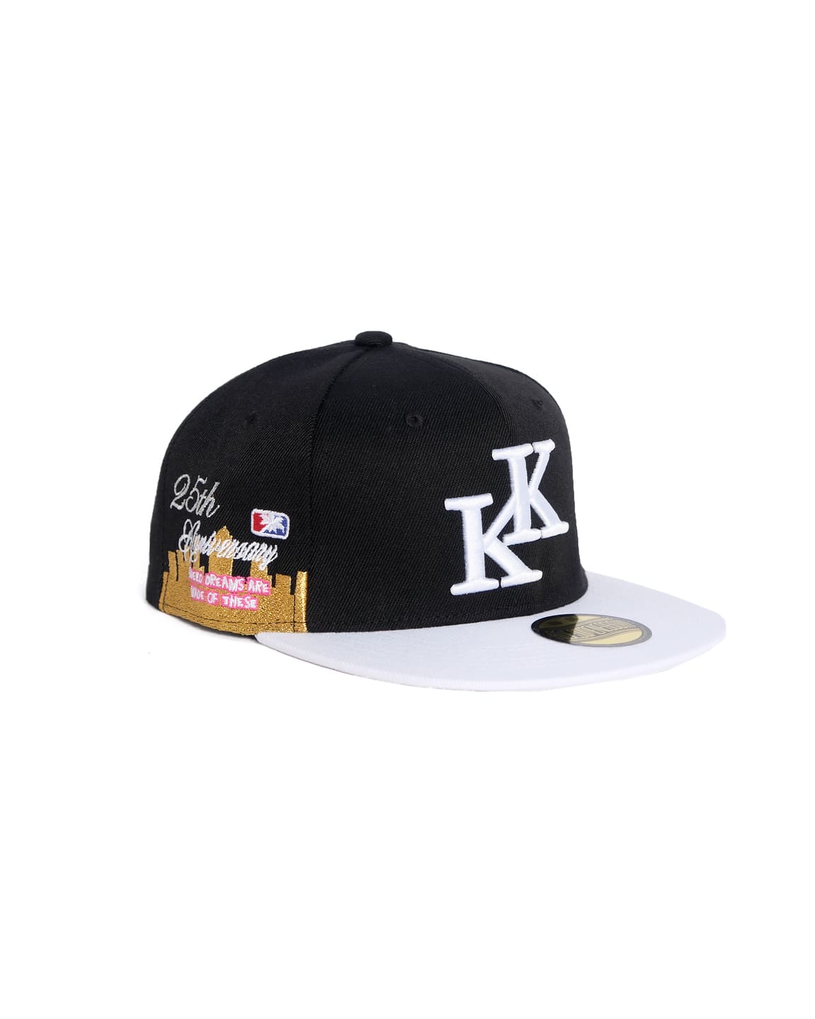 The SWEED x KK City Snapback blends heritage and hype, celebrating 25 years of culture with intricate embroidery and bold city-inspired graphics. Designed for those who live and breathe streetwear, this snapback locks in the look with a structured fit and an adjustable snap closure.

Key Features:
Premium Embroidery – "25th Anniversary" side patch, city skyline, and SWEEDSWEEDSWEED signature details.
Adjustable Snapback – Classic fit with a custom closure fit
Contrast Brim – Black crown meets white